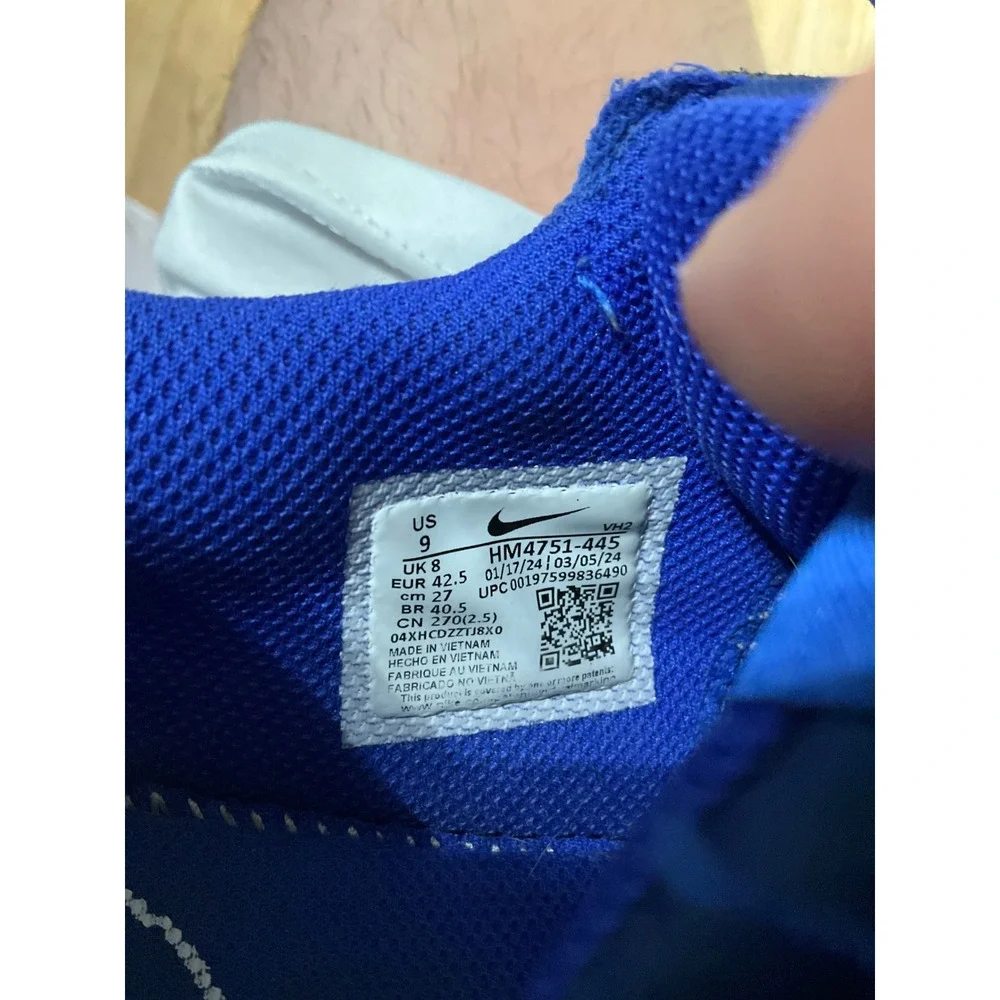 Nike Air Max Excee Men 9 Blue Navy White Gum HM4751-445 Low Top Sneakers